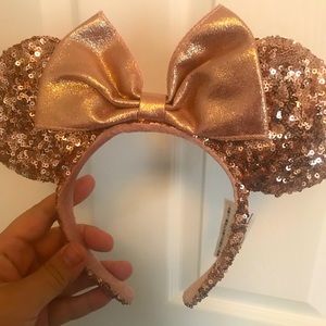 Rose Gold Sequin Minnie Mouse Ears Disney